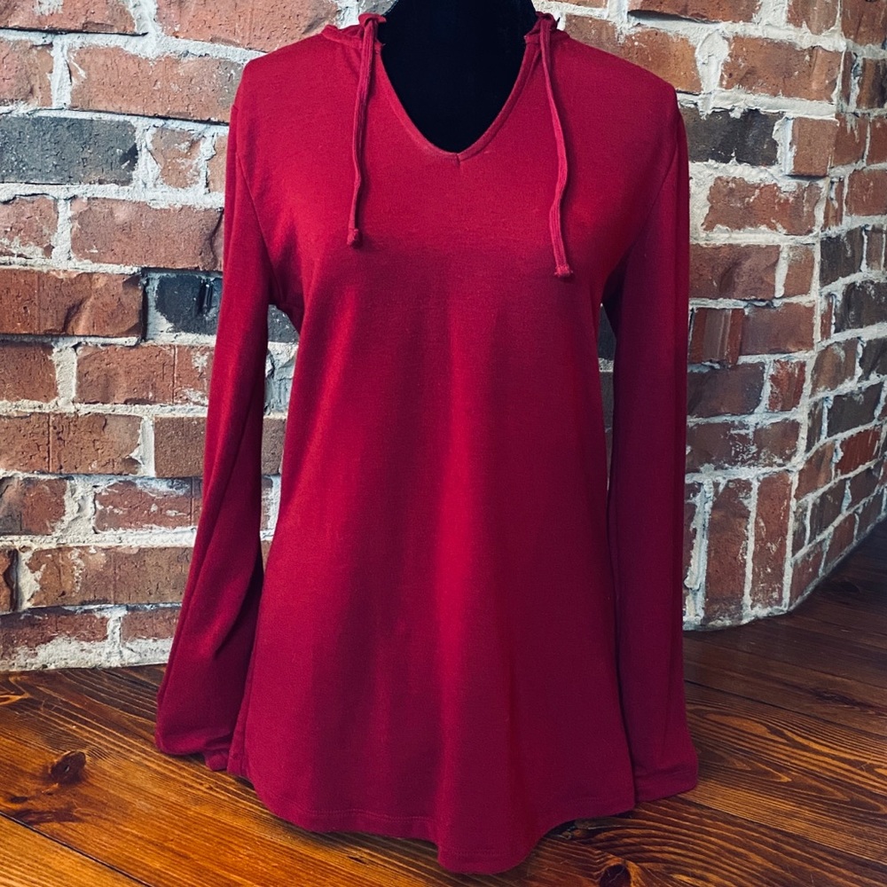 Hooded tunic